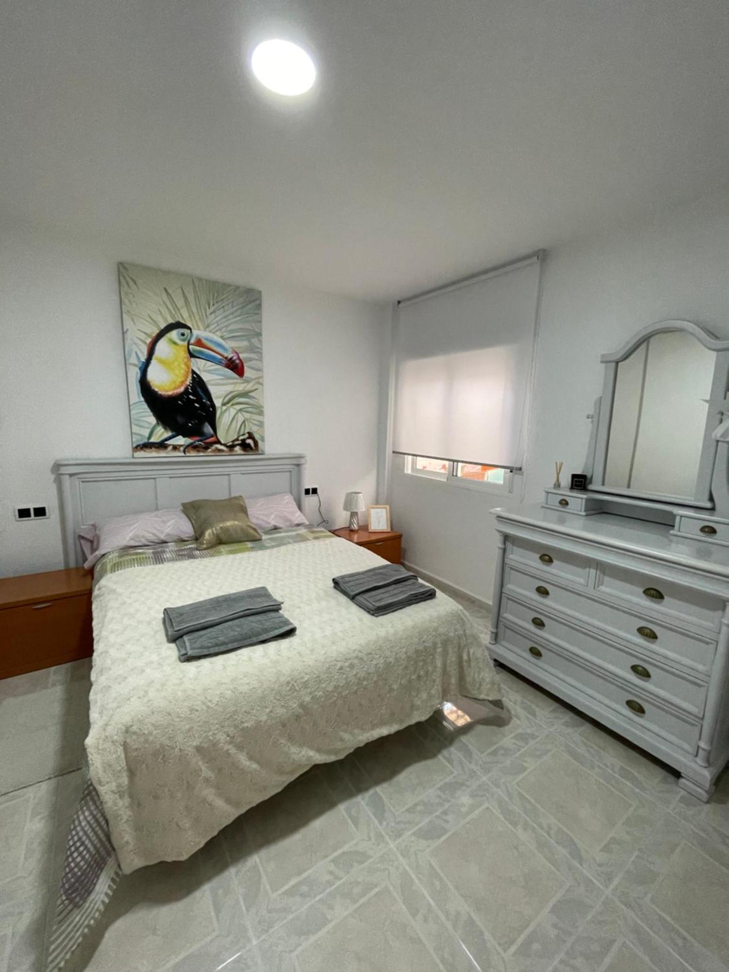Habitacion En Piso Particular Sol Connect Alicante Eksteriør bilde